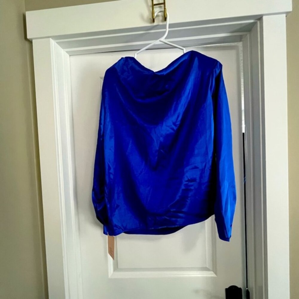 off shoulder blue top